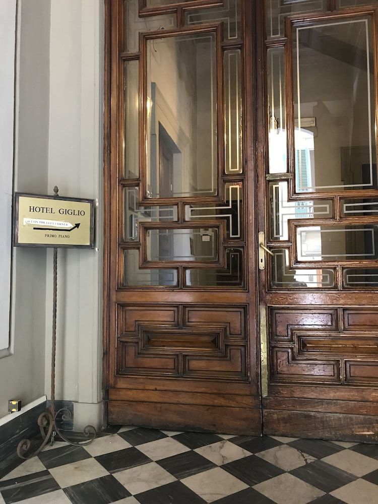 undefined Hotel Giglio 2