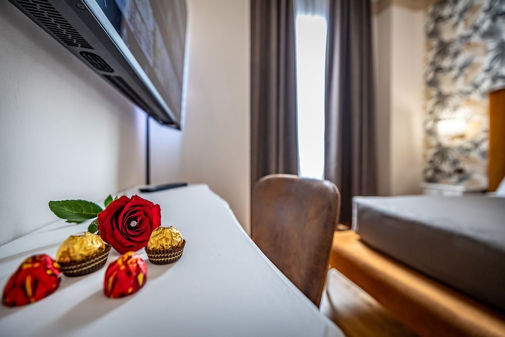 Maison Pitti Florence Superior Double Room 36