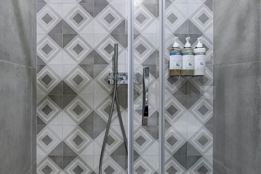 Numa Florence Fiore 1 Bedroom Apartment, Sofa Bed 7