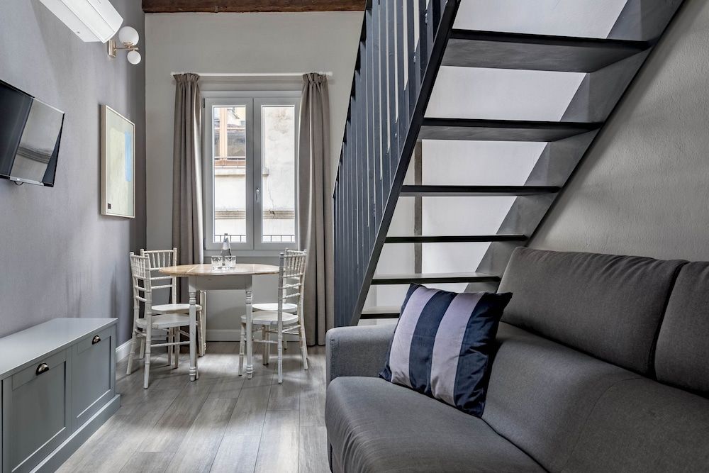 undefined Numa Florence Fiore 4