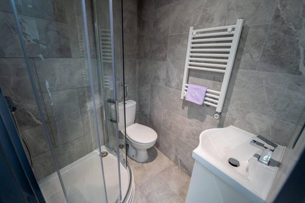 Spacious Comfortable Studio Near the University Studio 23