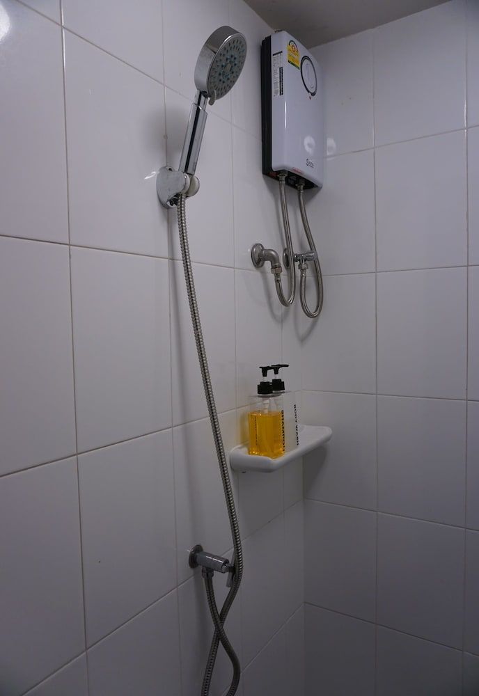 Need Sleep Hostel Private Room Max 8 Persons 5