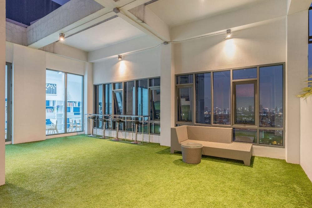 undefined The Prestige Sky By Favstay