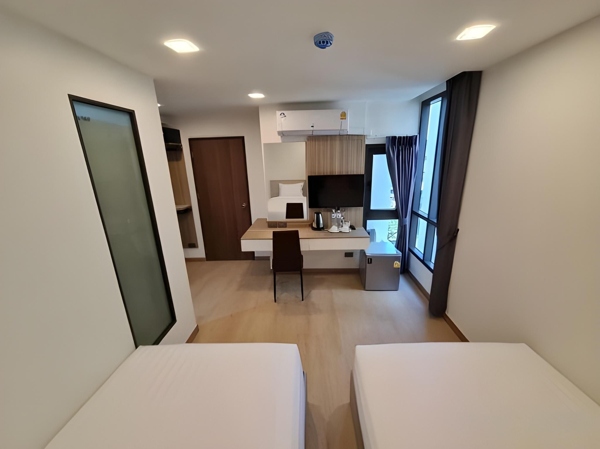 undefined Thana Wisut Hotel 7