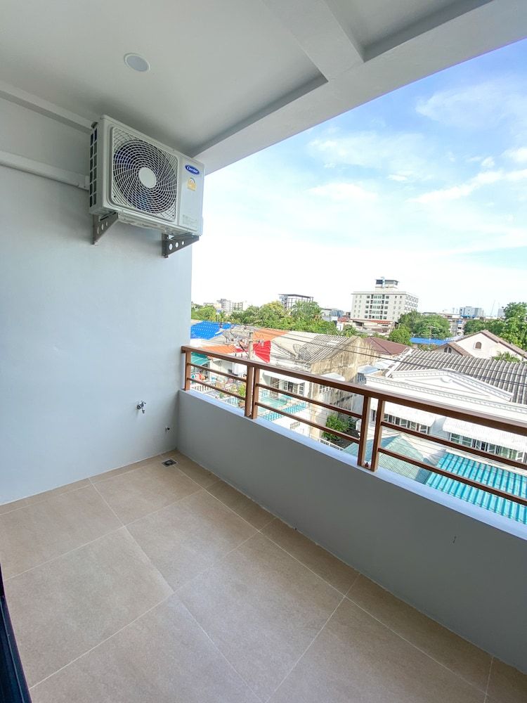 GP House Apartment Large Studio Apartment Sukhumvit 3