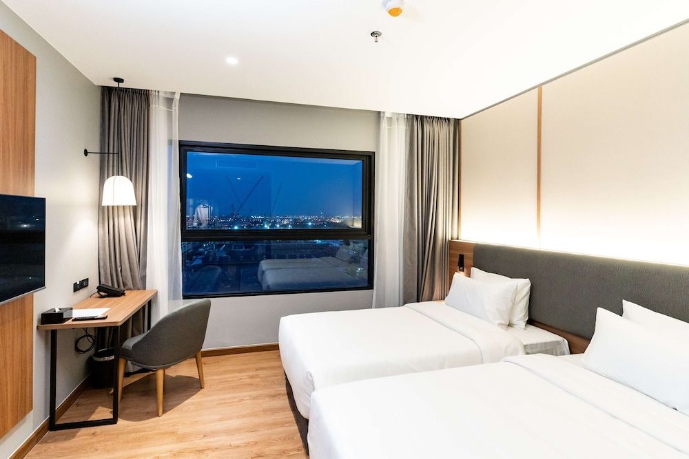 undefined Best Western Chatuchak 3