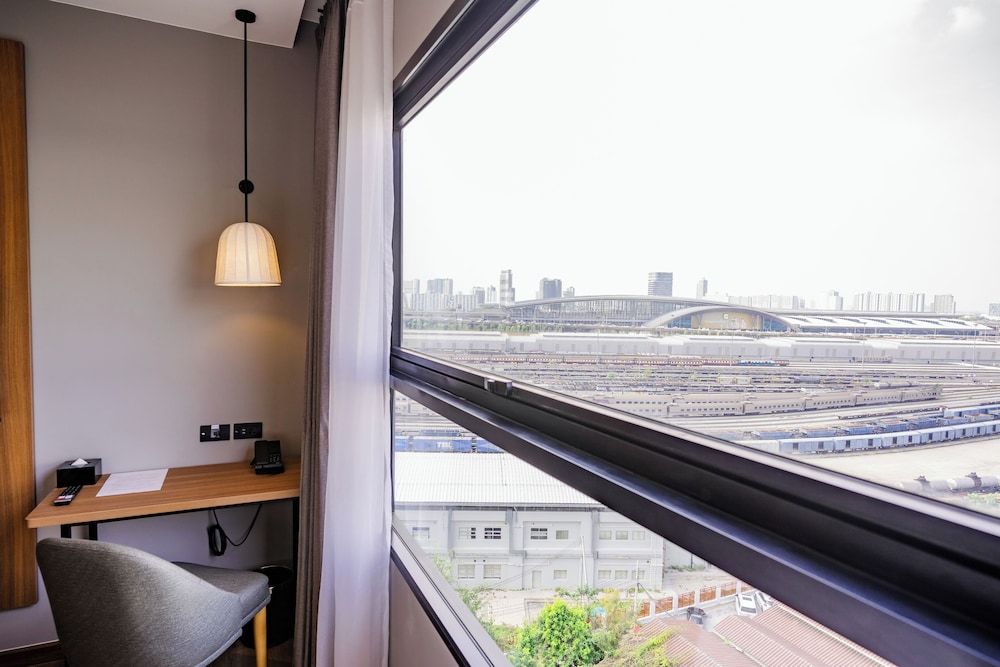 Best Western Chatuchak Superior Room, 1 Double Bed, Non Smoking, City View 18