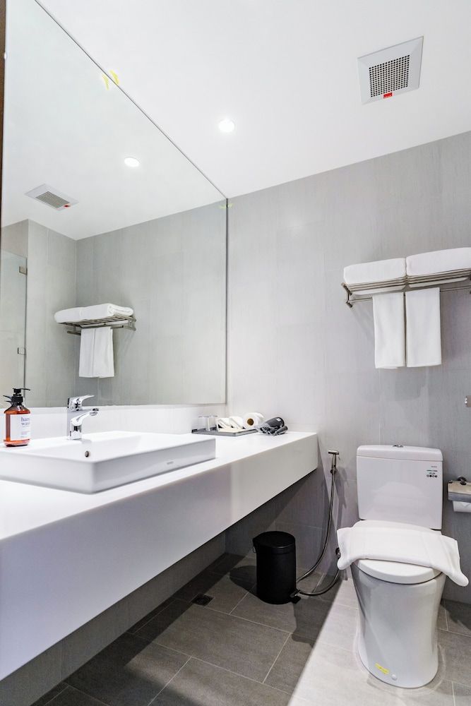 Best Western Chatuchak Superior Room, 1 Double Bed, Non Smoking, City View 14