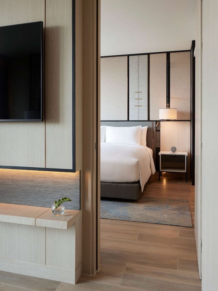 Dusitd2 Samyan Bangkok Superior Twin Room 6