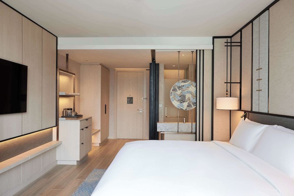 Dusitd2 Samyan Bangkok Superior Room, 1 King Bed