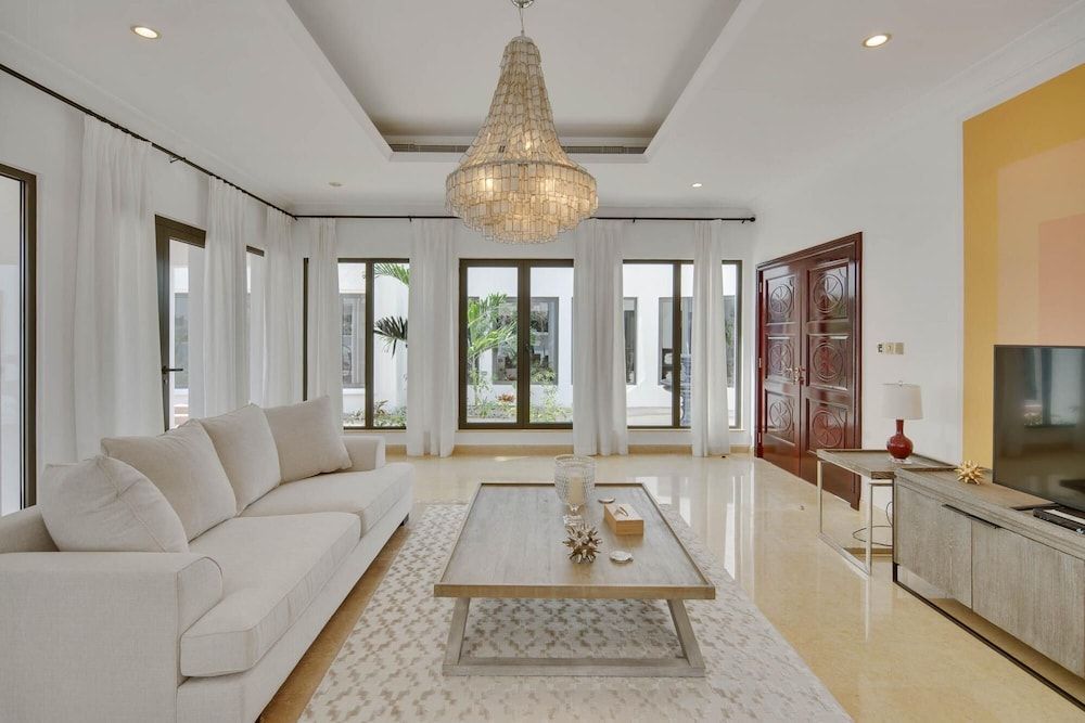 undefined 5 Villa w Private Pool Beach on Palm Jumeirah 6
