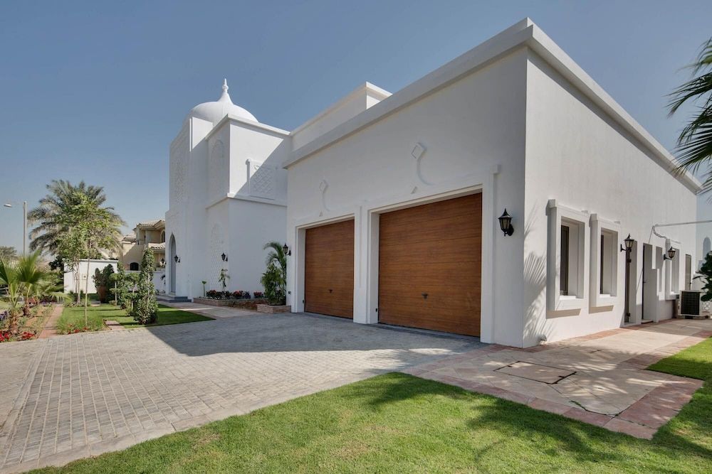 undefined 5 Villa w Private Pool Beach on Palm Jumeirah 4