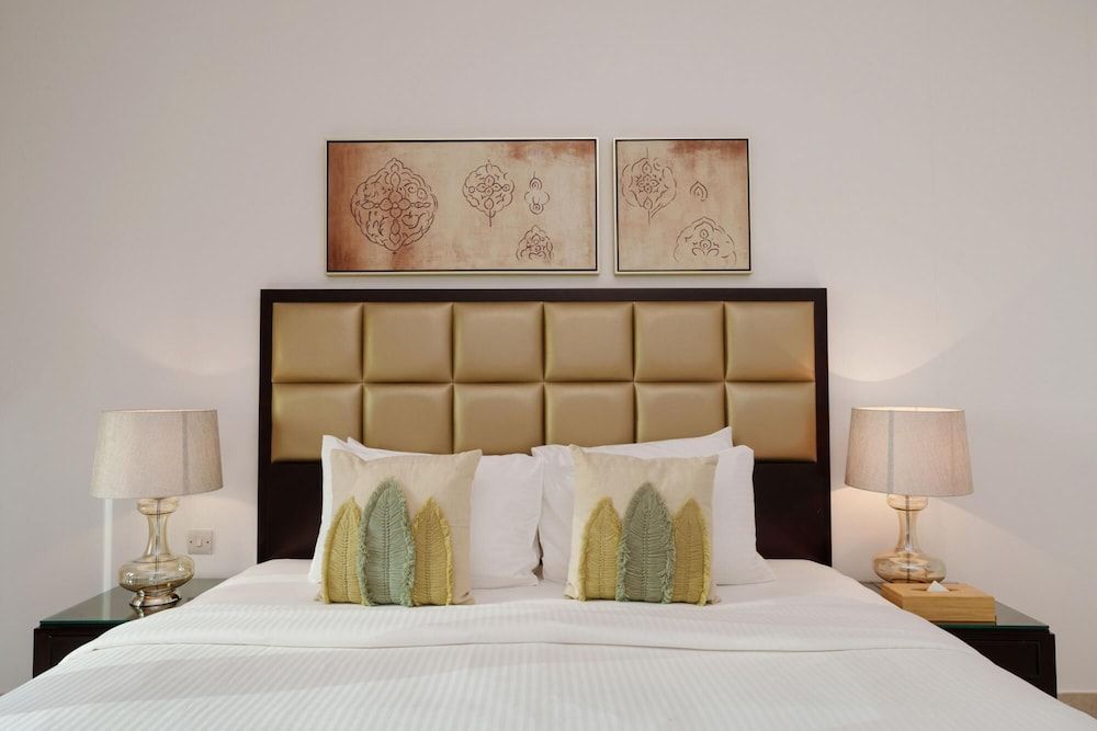 Tasteful Apt cls to Burj Khalifa Dubai Mall Apartment 18