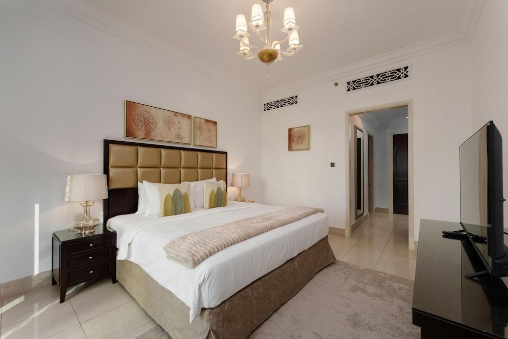 Tasteful Apt cls to Burj Khalifa Dubai Mall Apartment 19