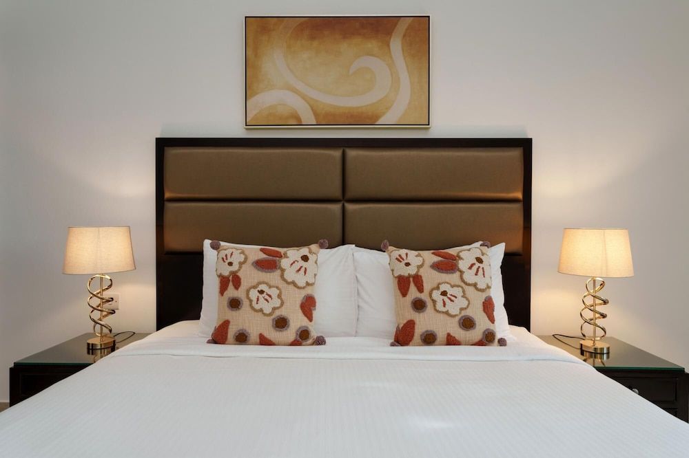 Tasteful Apt cls to Burj Khalifa Dubai Mall Apartment 21