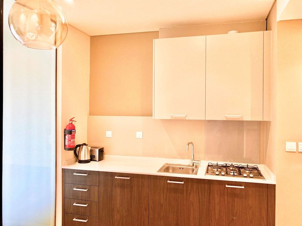 Amazing Living With Balcony - Park View JVC Apartment (0 Bedroom) 7