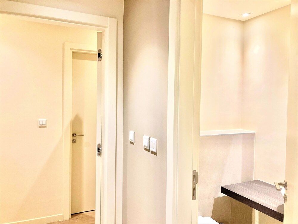 Amazing Living Park View JVC -1bed With Balcony Apartment (1 Bedroom) 12