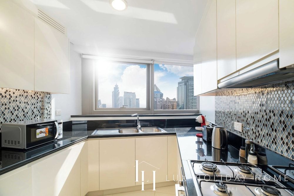 undefined LUX The Paramount Sea View Suite 3