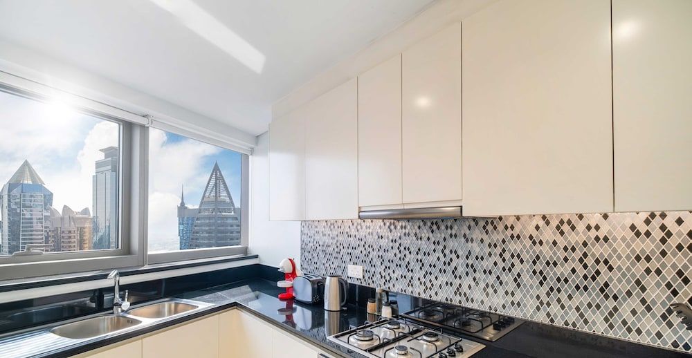 undefined LUX The Paramount Sea View Suite 4