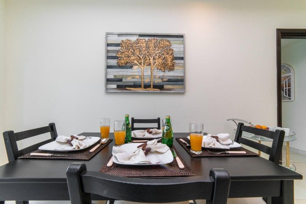 undefined Large 1 Bed Business Bay Canal 3