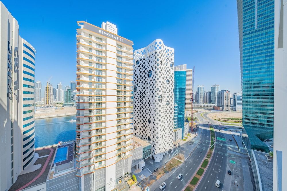 Stylish Waterfront Apartment With Views on Canal Comfort Apartment 34