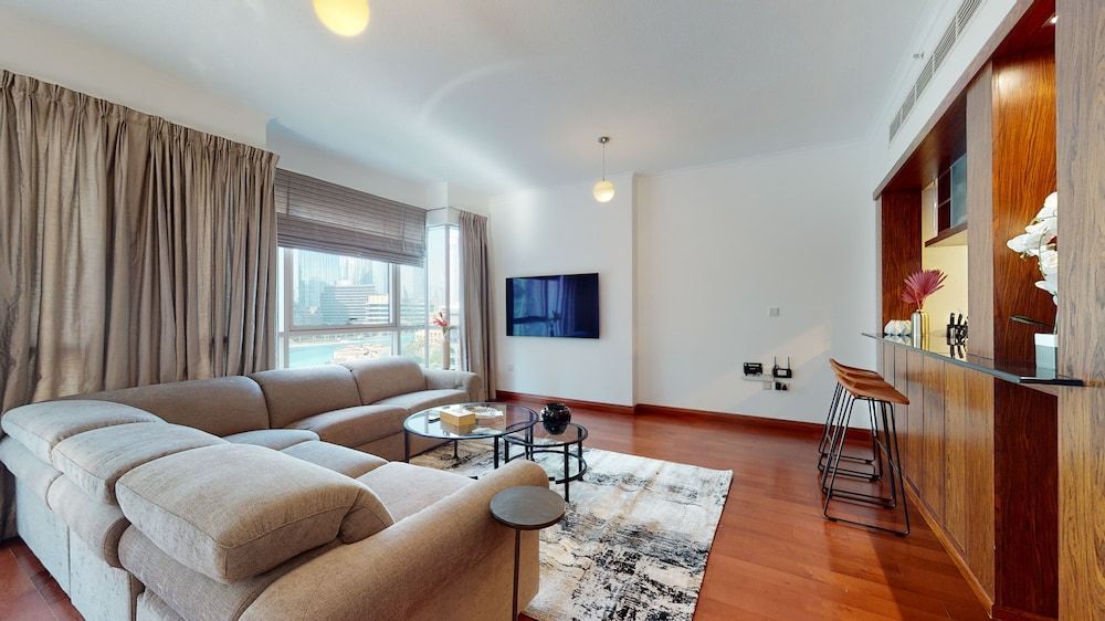 The Residences 601 Executive Apartment 29