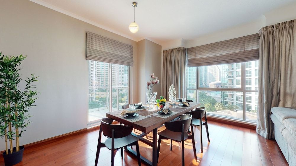 undefined The Residences 601 3