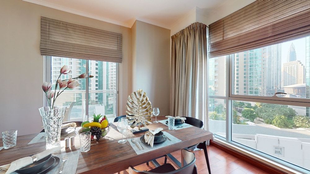 The Residences 601 Executive Apartment 24