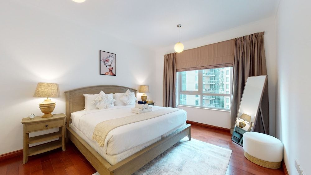 undefined The Residences 601 10