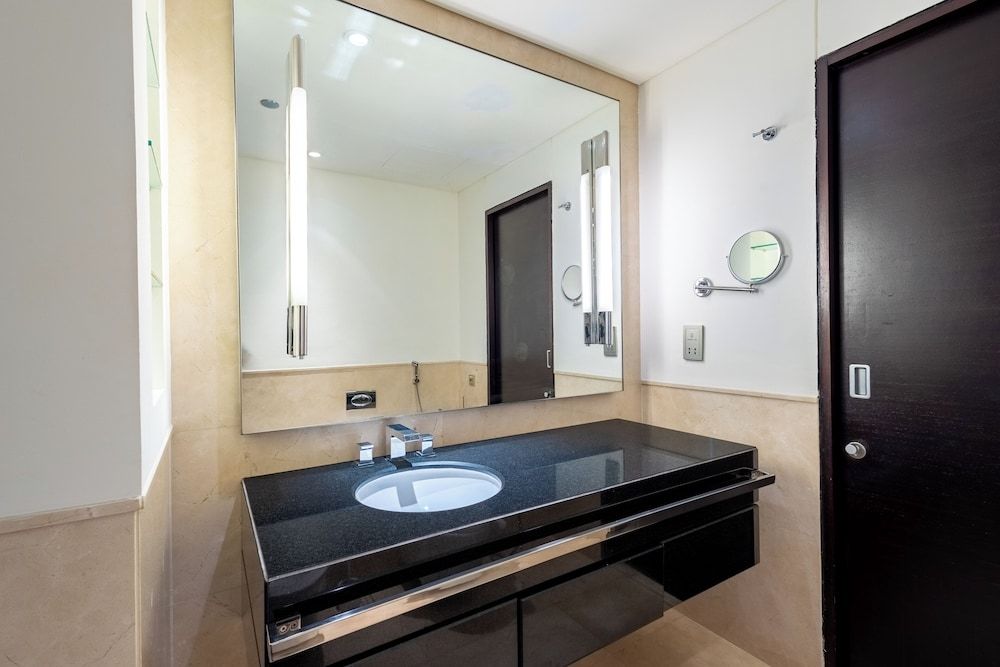 SuperHost - Deluxe Studio with Stunning Marina Views - JW Marriott Dubai Marina Design Studio 13