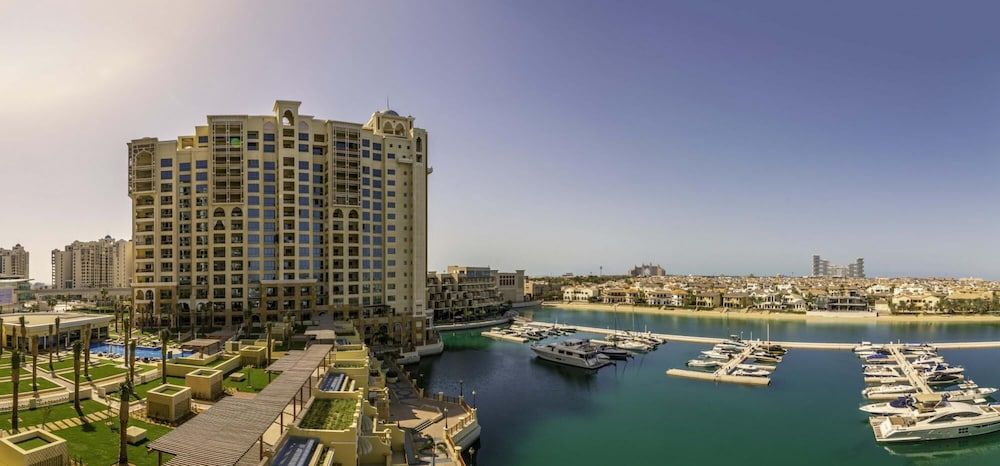 undefined Exclusive Apt w Seafront Views Over Palm Jumeirah 2