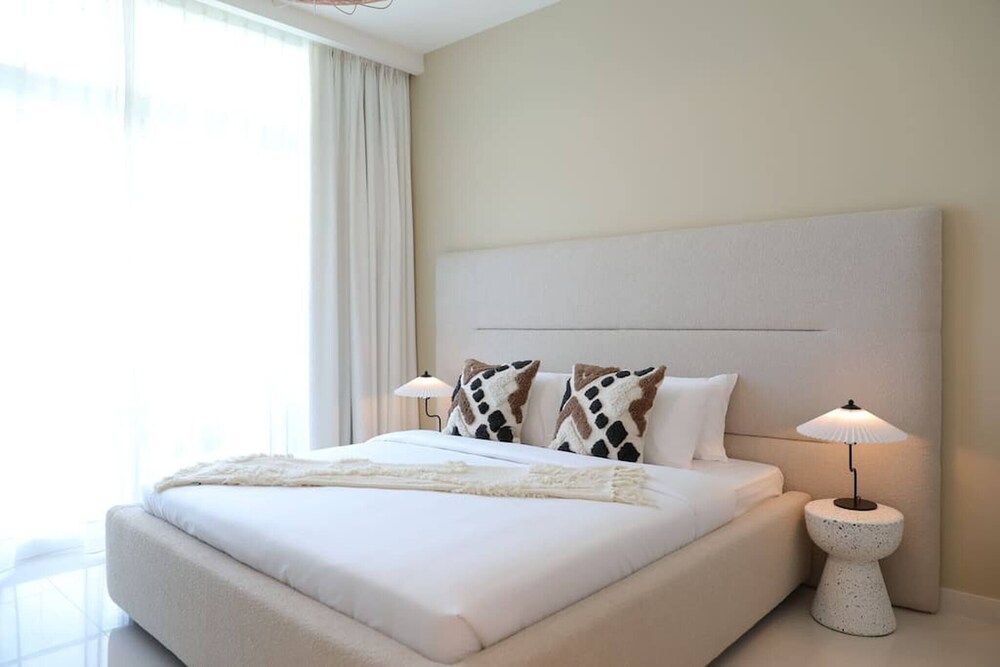 undefined Luxury Furnished 2br Full Sea And Marina View 5