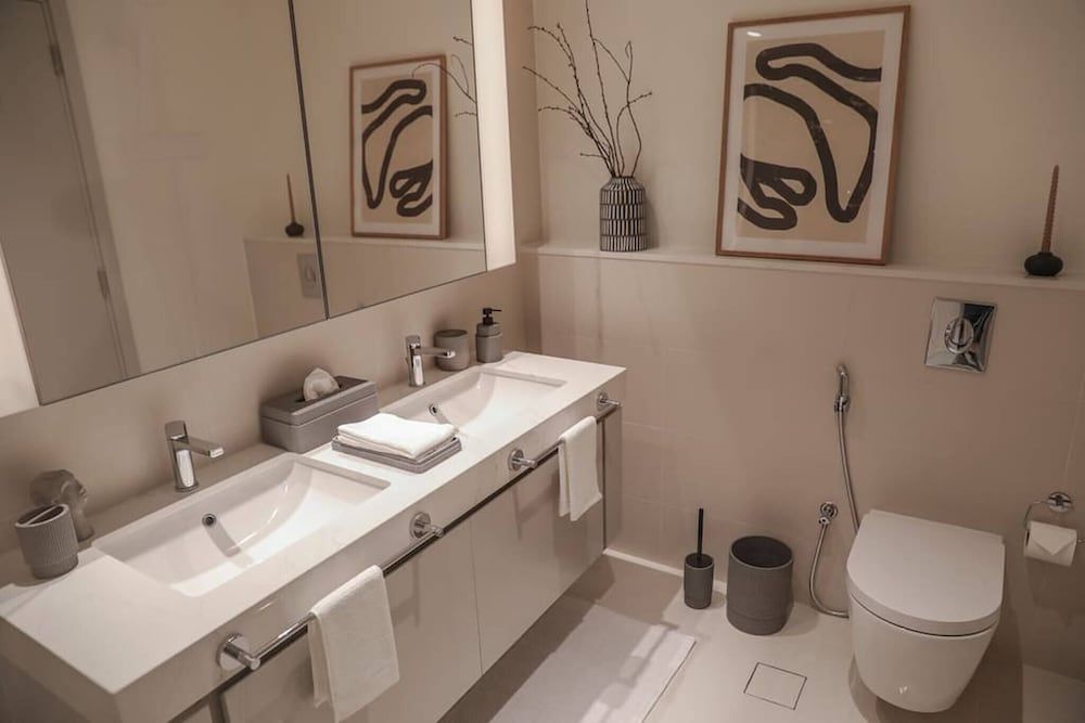 undefined Luxury Furnished 2br Full Sea And Marina View 9