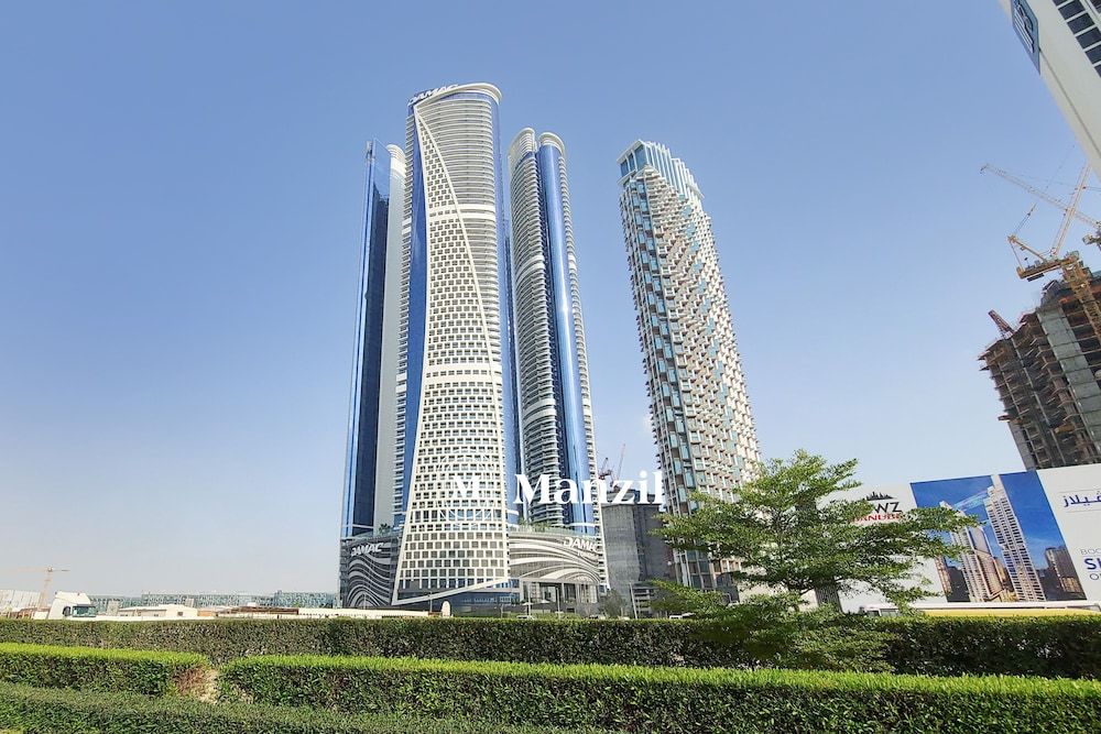 undefined Manzil - Cozy 1BR in Paramount w Burj Khalifa View 3