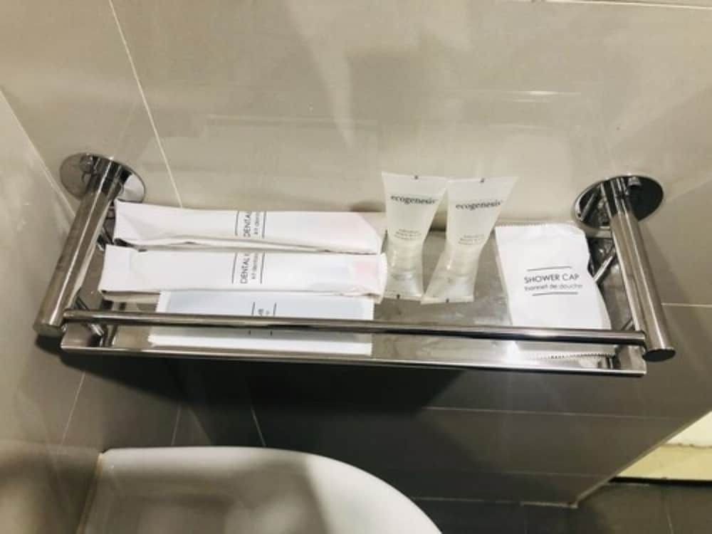 JH Hotel Standard Room 13