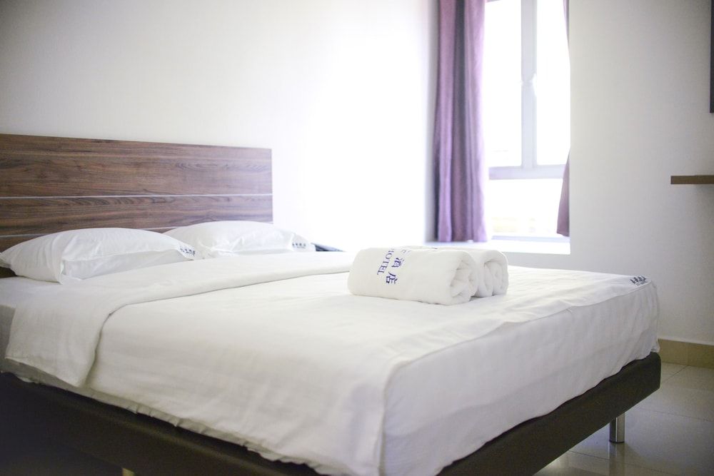 undefined JH Hotel 8