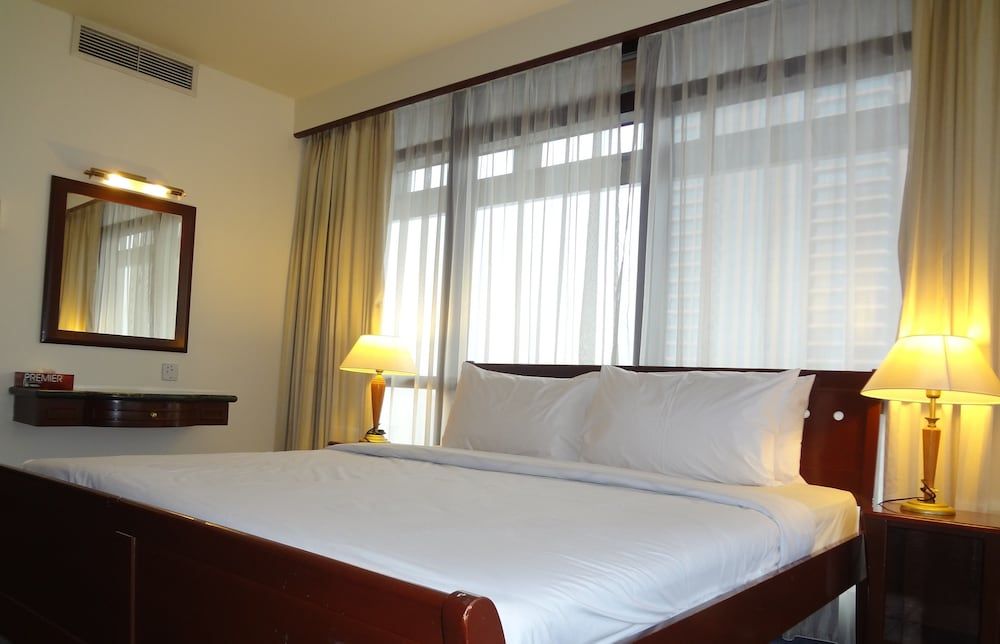 undefined Good Service Suite at Times Square 2