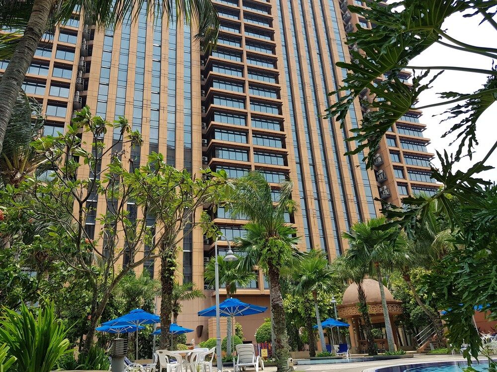 undefined Good Service Suite at Times Square 5