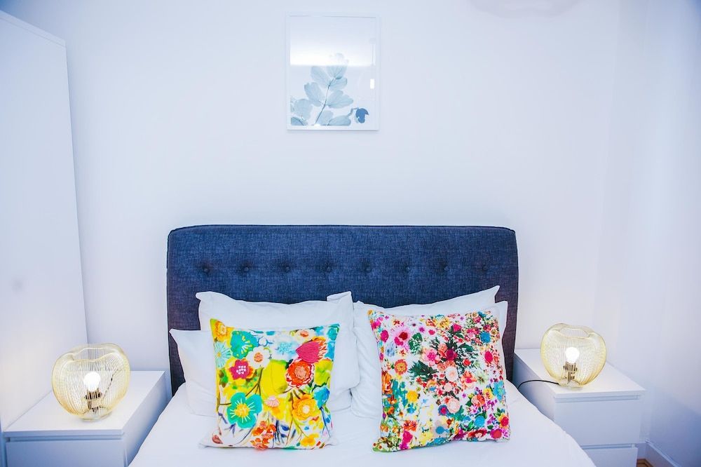 undefined Riverside 2 Bed Apartment 6