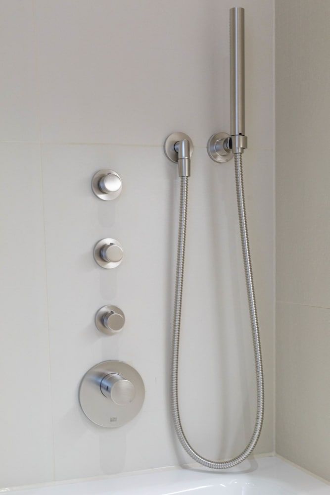 Goodge Street II Apartment, 2 Bedrooms 7