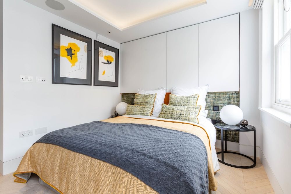 Goodge Street II Apartment, 2 Bedrooms 4