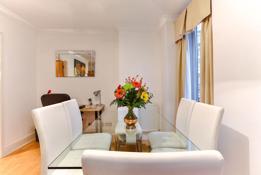 Theatreland Walk Apartment, Multiple Beds, Non Smoking 3