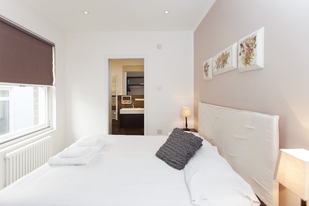 undefined Royal Court of Justice view 4