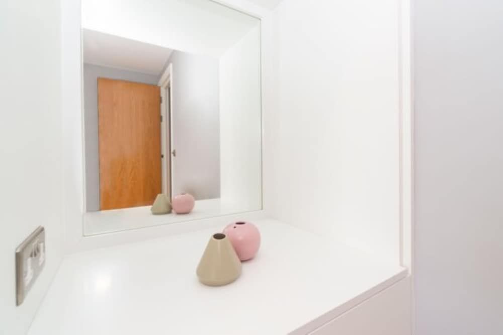 Apartment, 1 Bedroom (Flat 5)