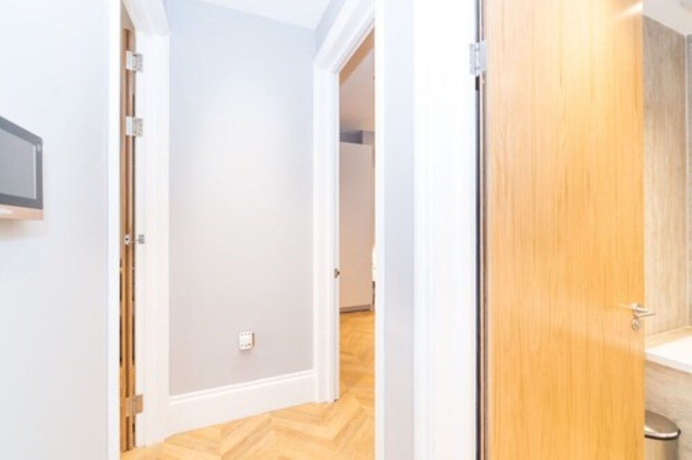 PML Apartments Southwick Street Apartment, 1 Bedroom (Flat 2) 3