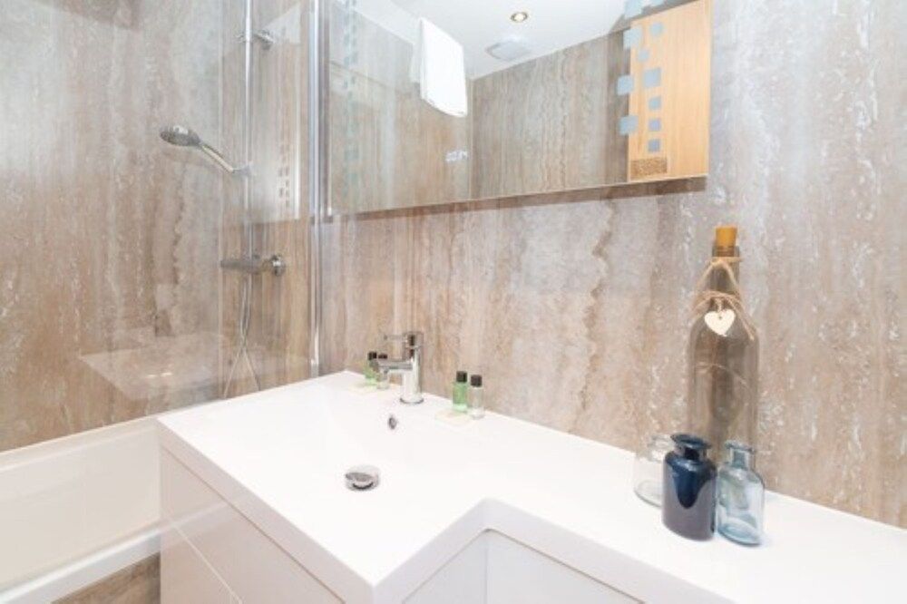 PML Apartments Southwick Street Apartment, 1 Bedroom (Flat 2) 13