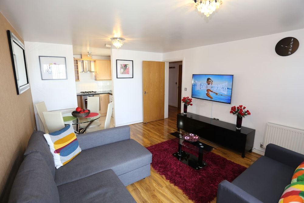 2 Beds Riverview HillHouse Apartment Apartment, 2 Bedrooms (4th Floor) 13