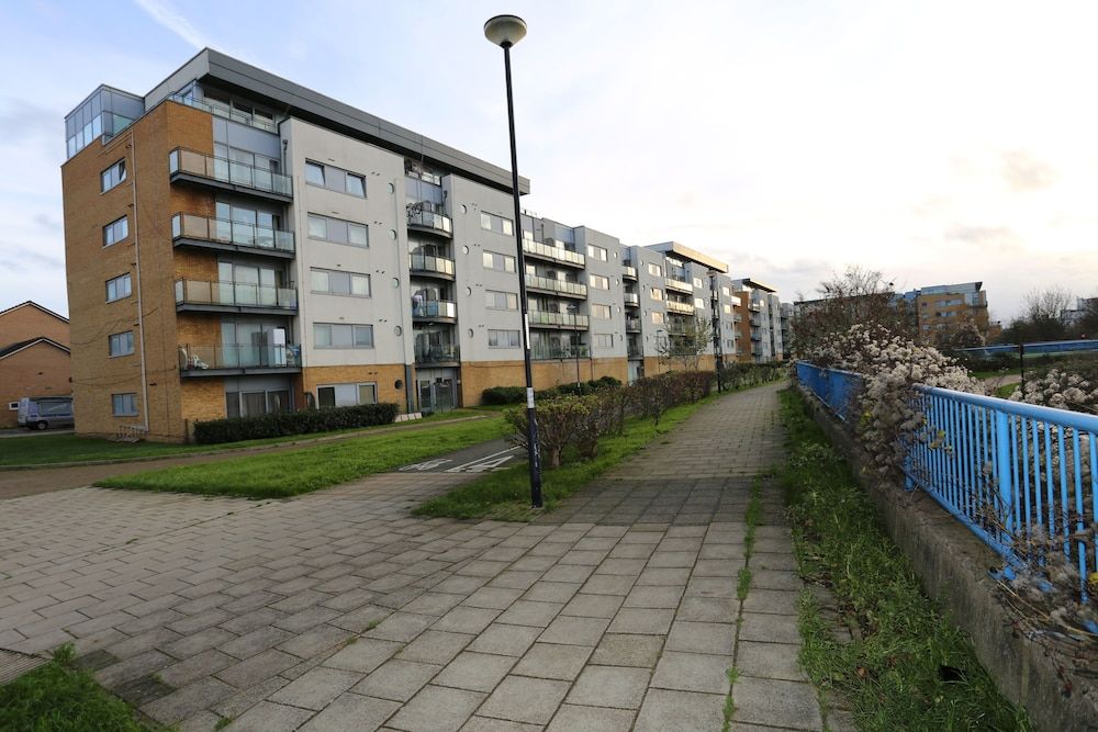 undefined 2 Beds Riverview HillHouse Apartment 7