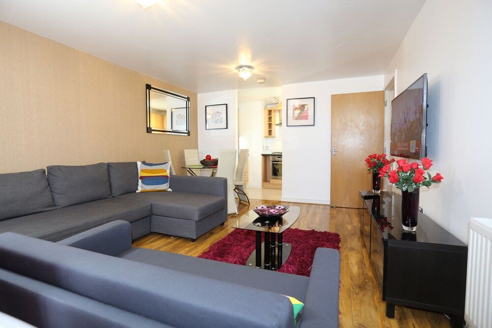 2 Beds Riverview HillHouse Apartment Apartment, 2 Bedrooms (4th Floor) 8