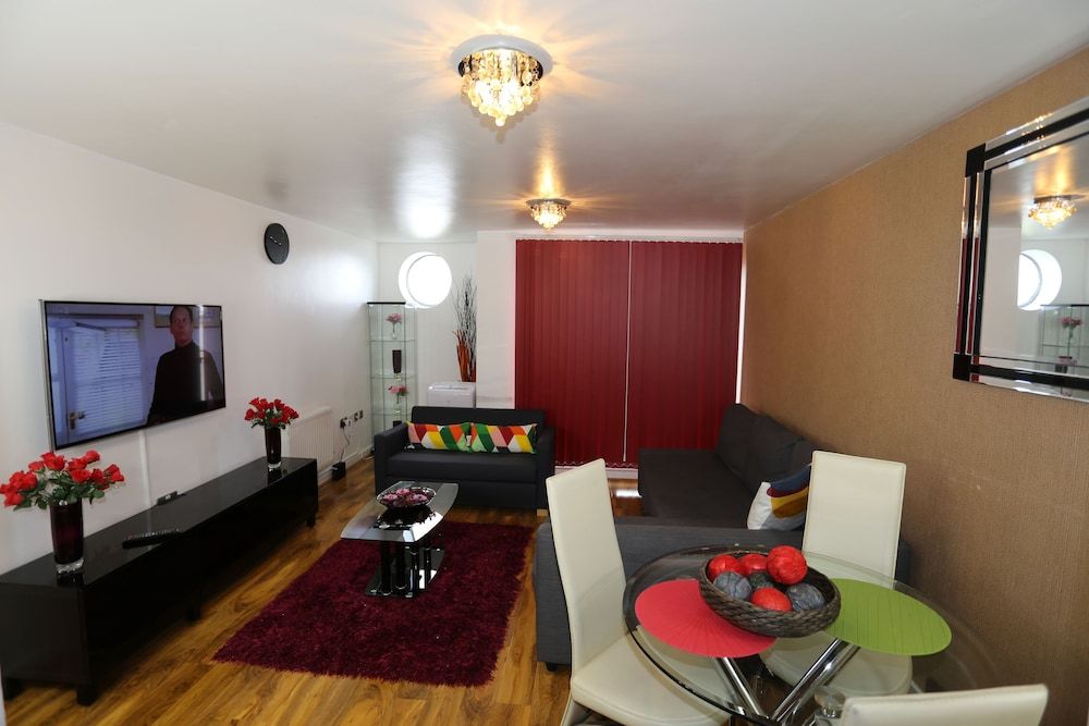 2 Beds Riverview HillHouse Apartment Apartment, 2 Bedrooms (4th Floor) 14